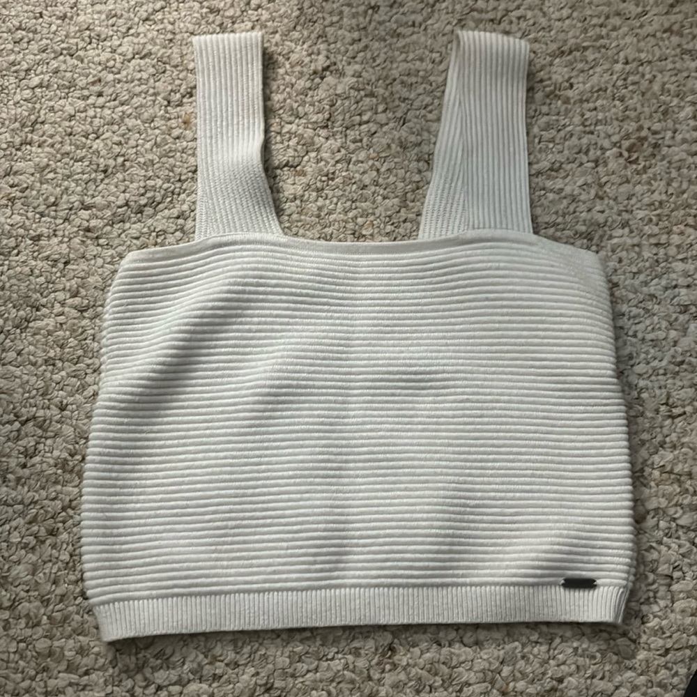 Holister basic crop top